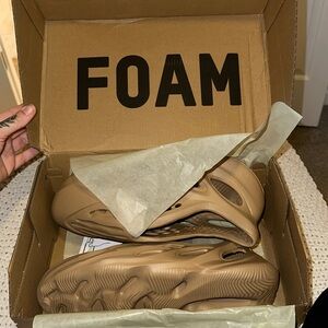 Ochre foam runner yeezy